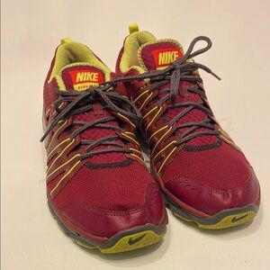 Nike Flex Trail 2 Athletic Performance Mesh Running Shoes